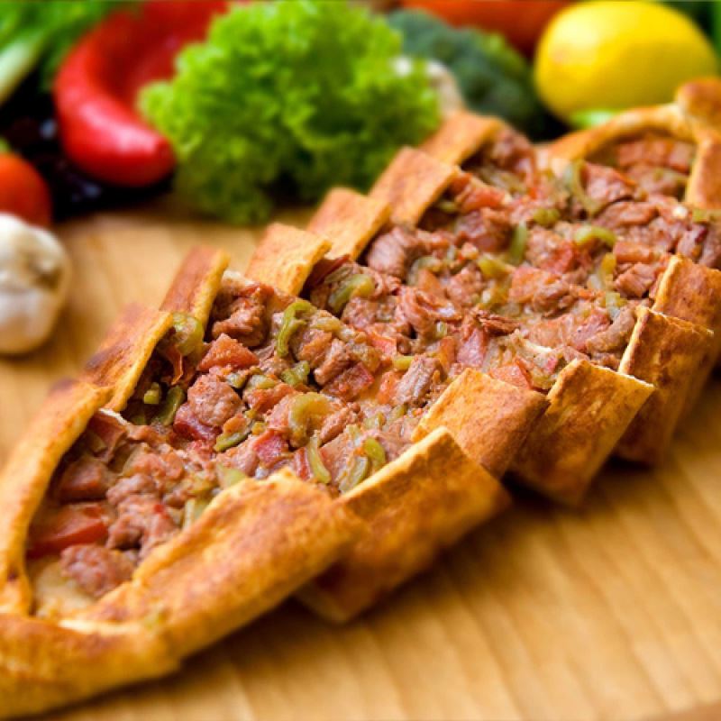 Kuşbaşılı Pide